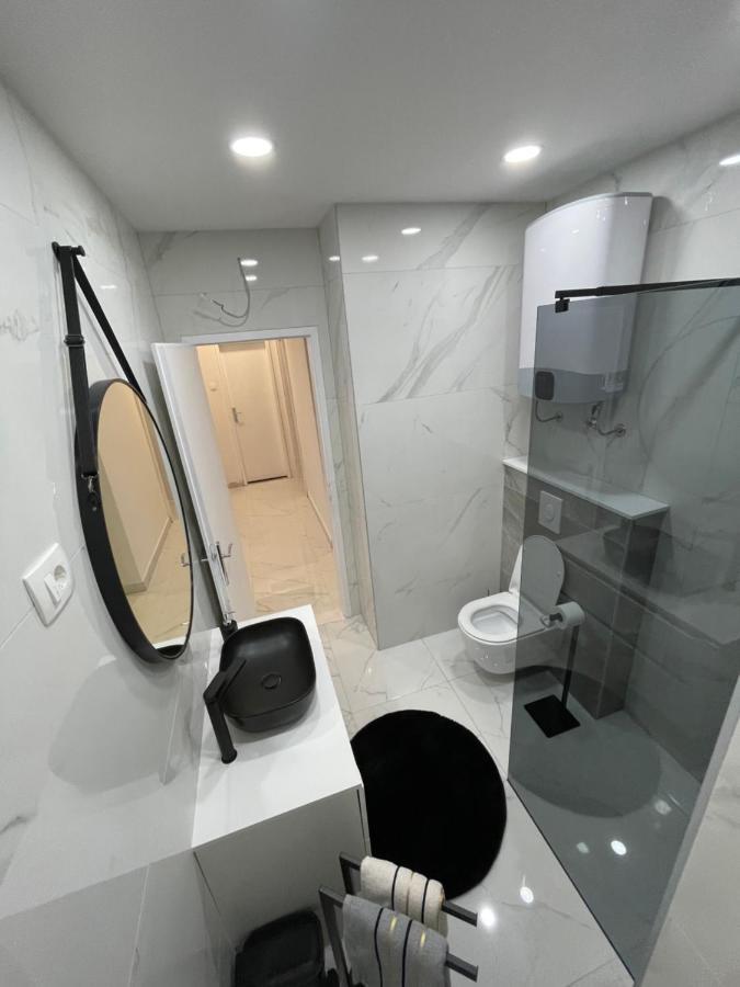 Apartman Iko Макарска Екстериор снимка