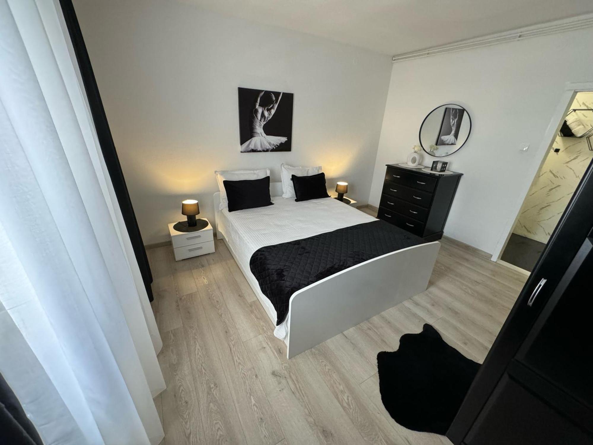 Apartman Iko Макарска Екстериор снимка